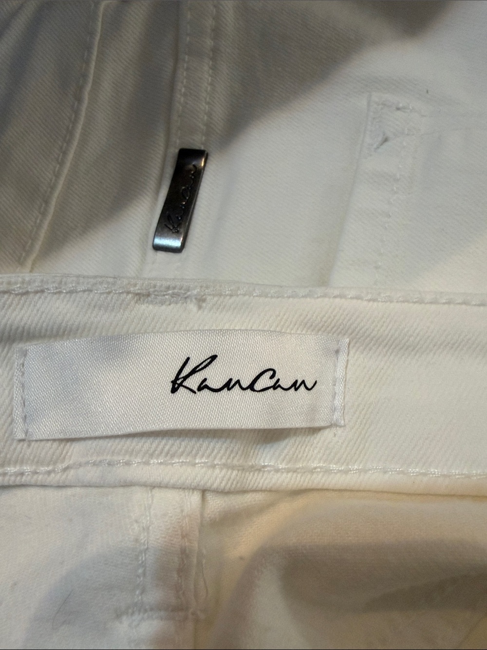KanCan Bright White Denim with Metal Accent